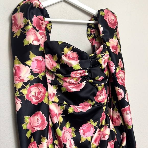 House of CB Amaryllis Rose Print Mini Dress - Picture 8 of 12